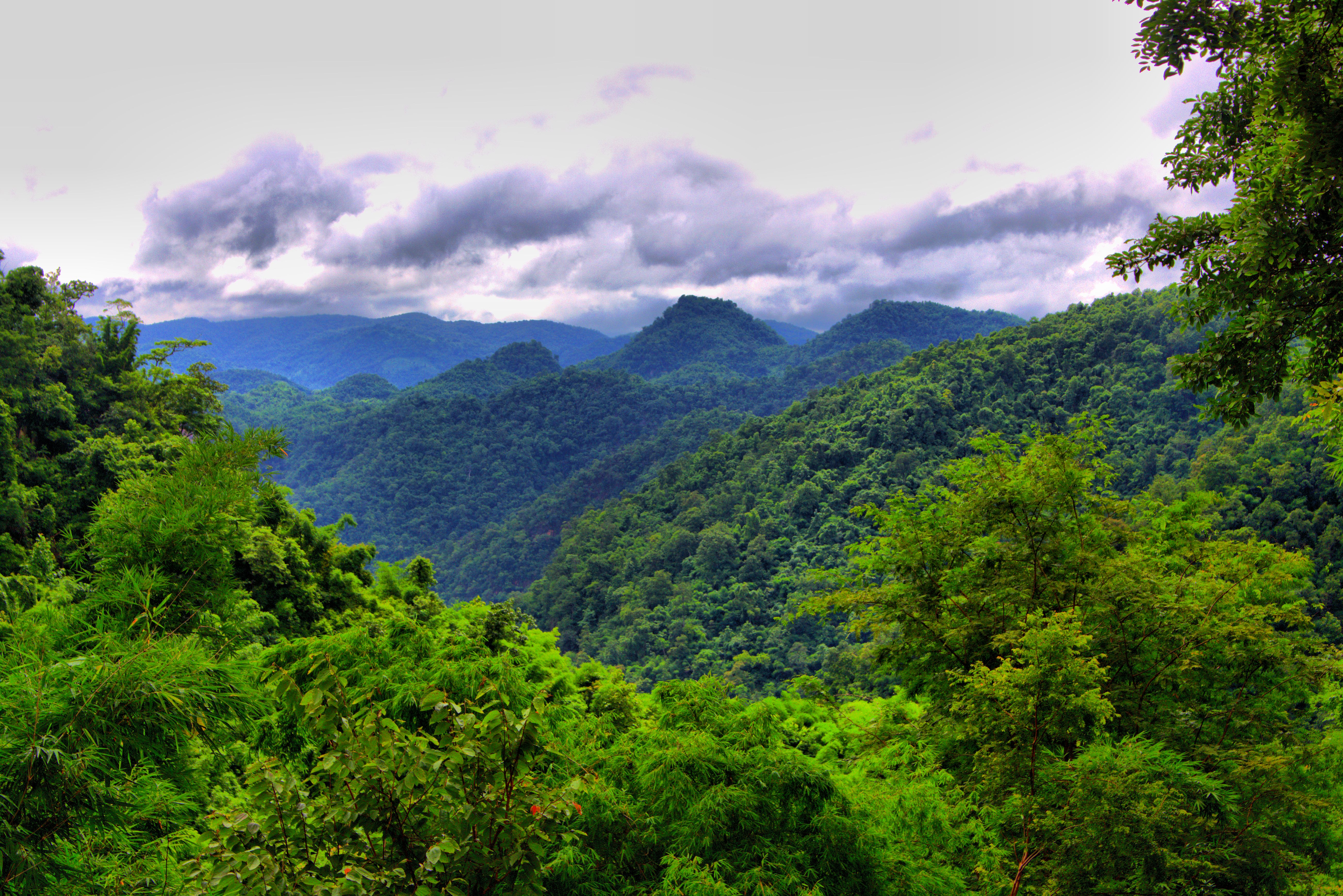 Mandalay to Pyin Oo Lwin – a Hitch-Hiking Waterfall Adventure